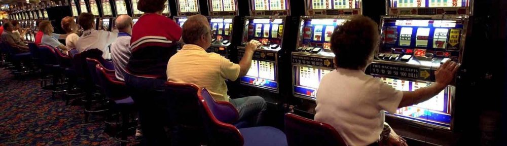 argosy-casino-slots-players-by-cincy-enquirerjpg-931968042f3d4423